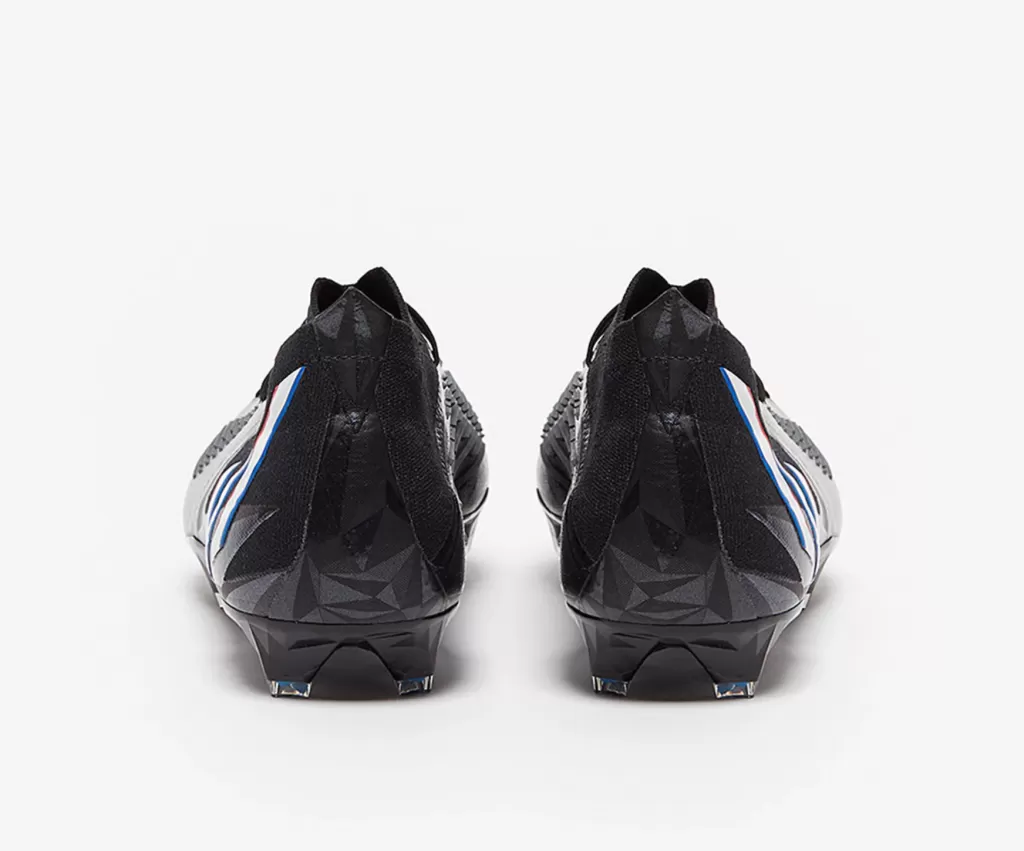 Бутсы профессиональные Adidas Predator Edge.1 FG